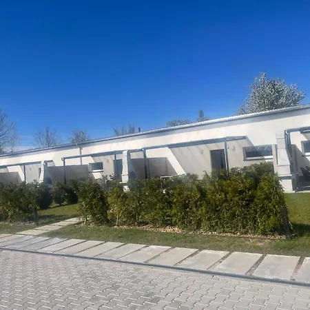 Lesne Szepty Курортный комплекс Zebrzydow